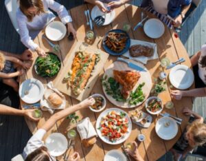 Alimentação na Páscoa: quais são as alternativas para alérgicos e intolerantes?