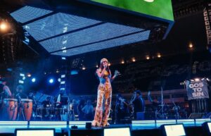 Pelo sexto ano, Beats dá o play no Carnaval e patrocina os Ensaios da Anitta e leva ação de consumo responsável para o Esquenta do Carnaval