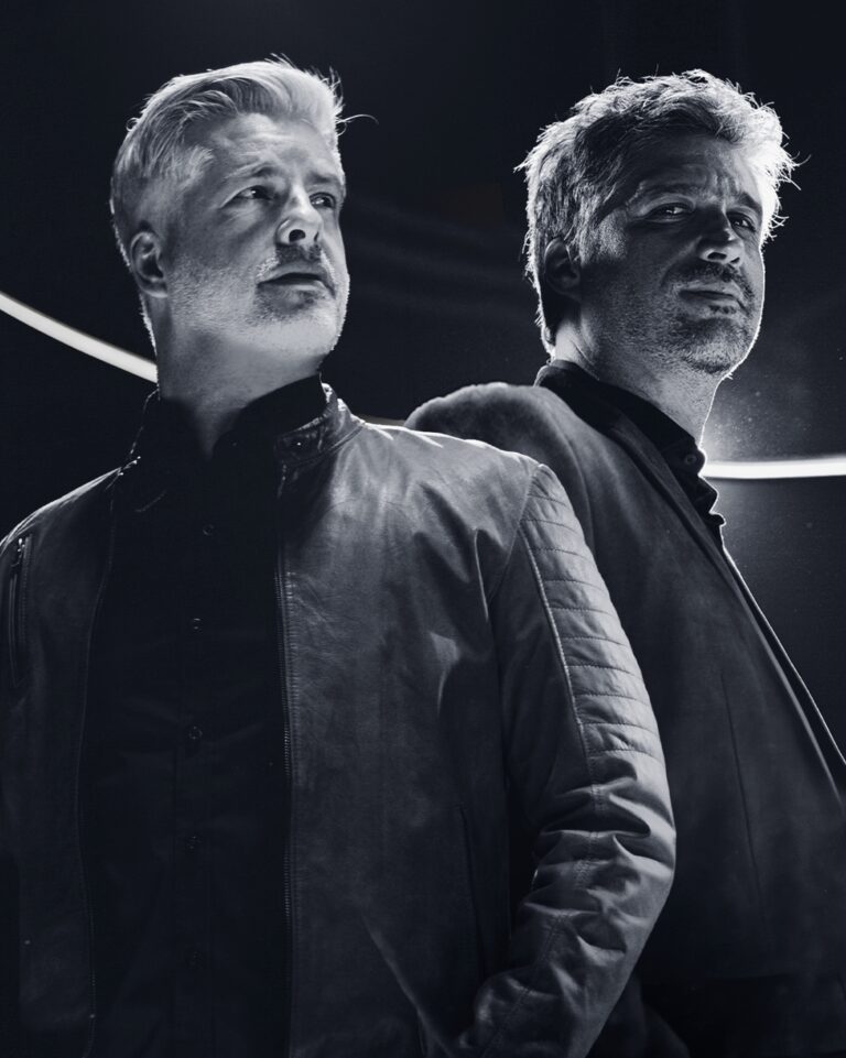 Victor & Leo percorrem o Brasil com a mais pura “Essência” musical